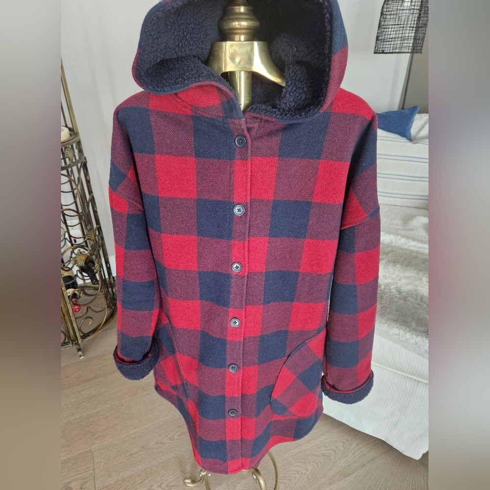 Bundle 3/$40. Plaid Hooded Jacket in Red and Navy BLUE